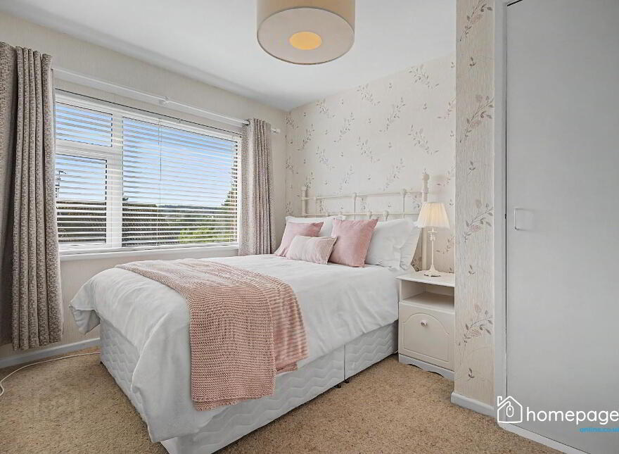 75 St. Johns Park, Derry / Londonderry, BT48 8AL