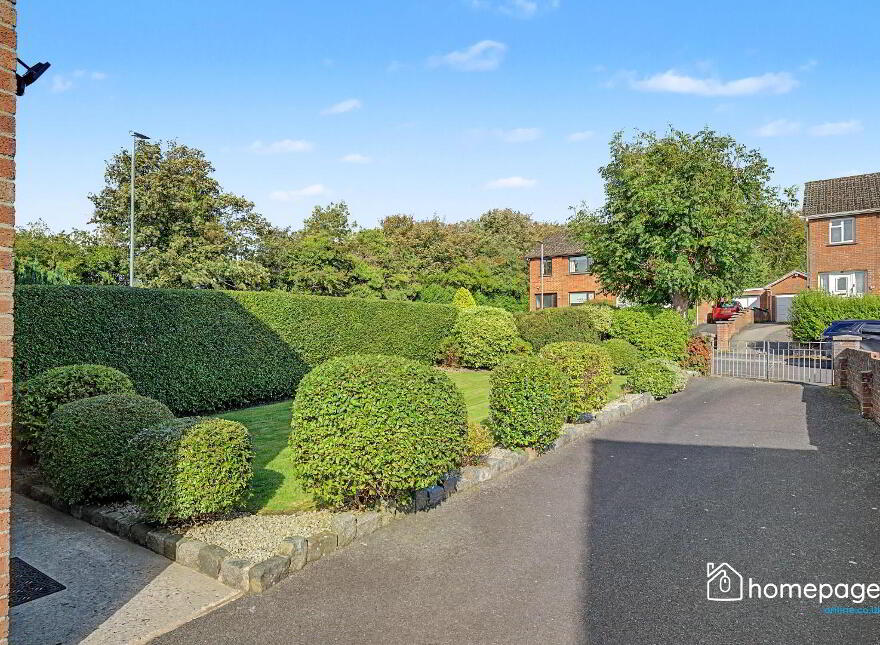 75 St. Johns Park, Derry / Londonderry, BT48 8AL