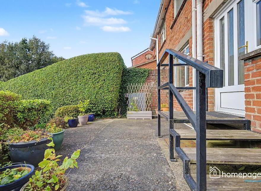 75 St. Johns Park, Derry / Londonderry, BT48 8AL
