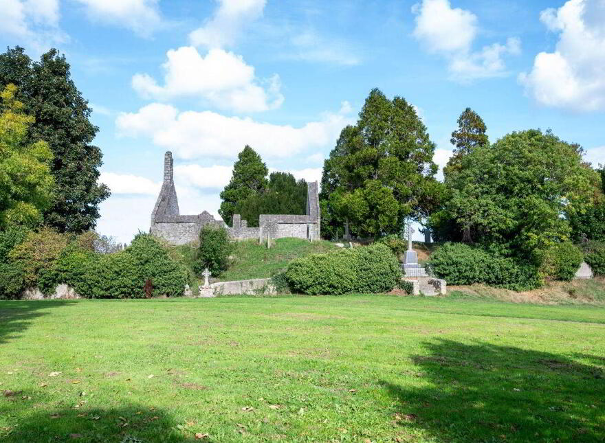 82 The Rectory, Stepaside, Stepaside, D18D1V2