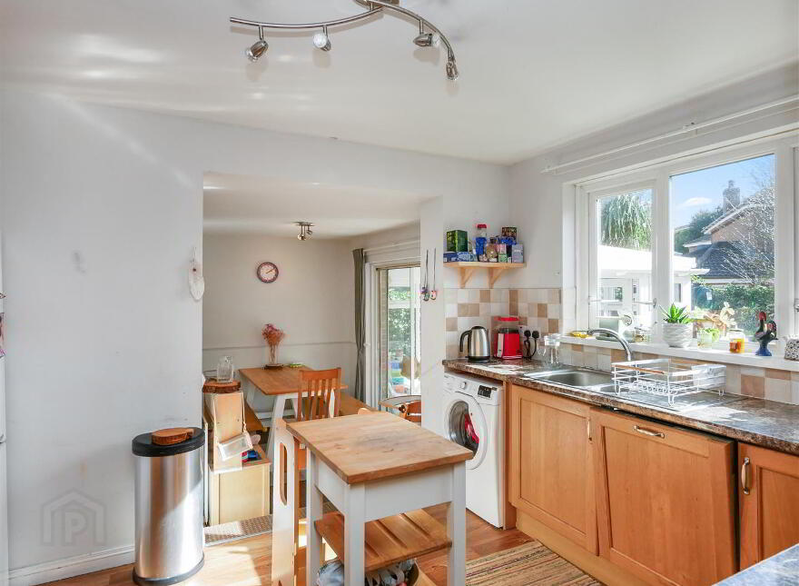 15 Windermere Avenue, Ballymaconaghy Road, Belfast, BT8 6SZ
