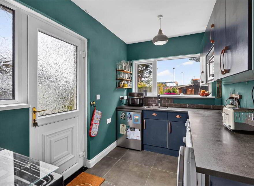33 Carnamena Avenue, Belfast, BT6 9PJ