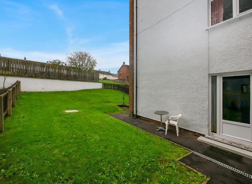 2c Castleboy Lodge, Off Belvoir Drive, Belfast, BT8 7BB