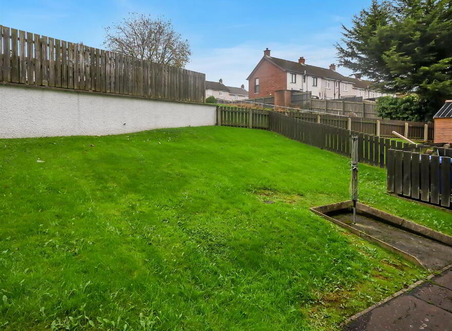 2c Castleboy Lodge, Off Belvoir Drive, Belfast, BT8 7BB