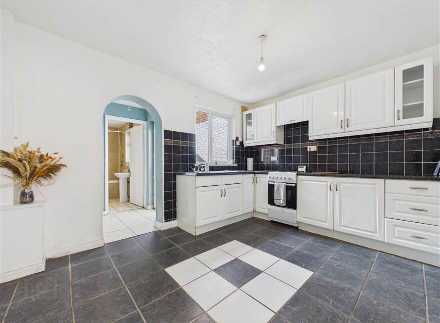 66 Amcomri Street, Belfast, BT12 7ND