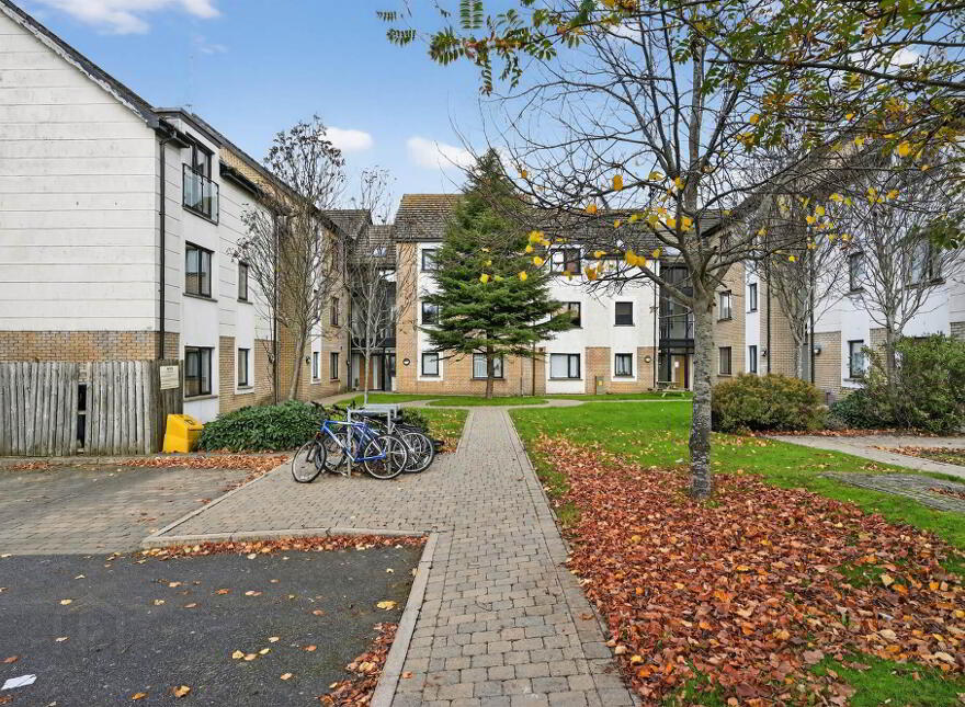 37 Drumadoon Square, Dundonald, Belfast, BT16 2QN