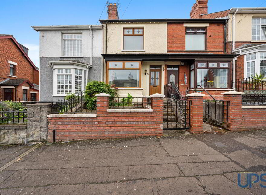 29 St. James's Road, Belfast, BT12 6EA