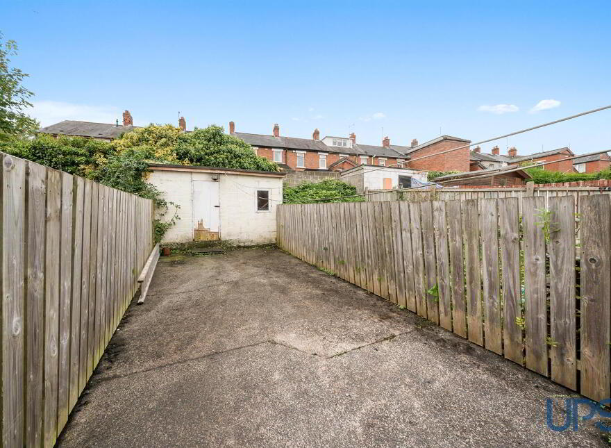29 St. James's Road, Belfast, BT12 6EA
