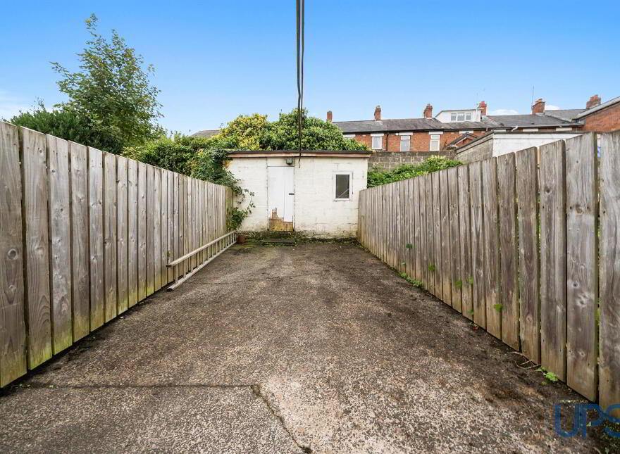 29 St. James's Road, Belfast, BT12 6EA