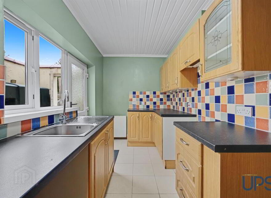 29 St. James's Road, Belfast, BT12 6EA