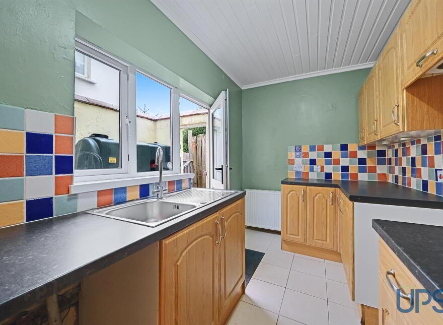 29 St. James's Road, Belfast, BT12 6EA