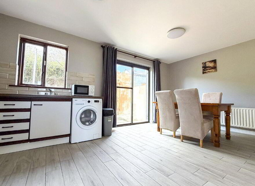 12 Belsize Court, Laurel Park, Newcastle, H91C6PX