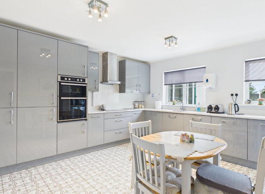 19 Lansdowne Road, Castlelea, Portarlington, R32FR90