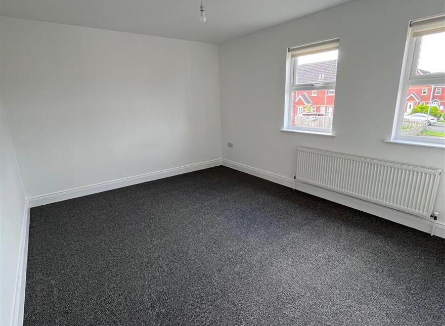 70 Oak Grove, Banbridge, BT32 3GT