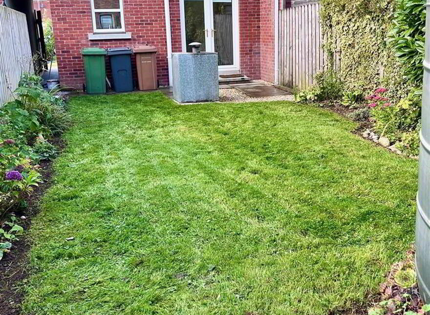 70 Oak Grove, Banbridge, BT32 3GT