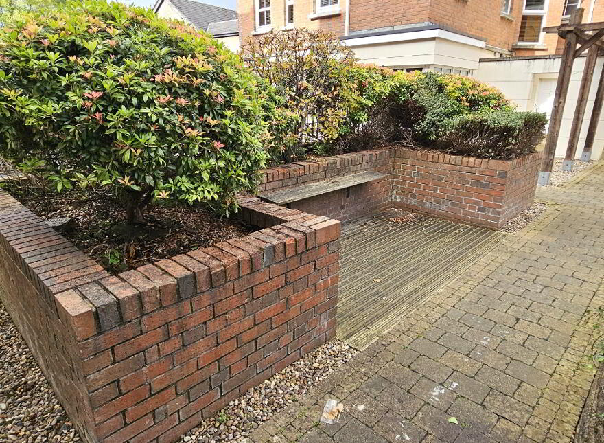33 Ashley Courtyard, 1a Fane Street, Belfast, BT9 7JS