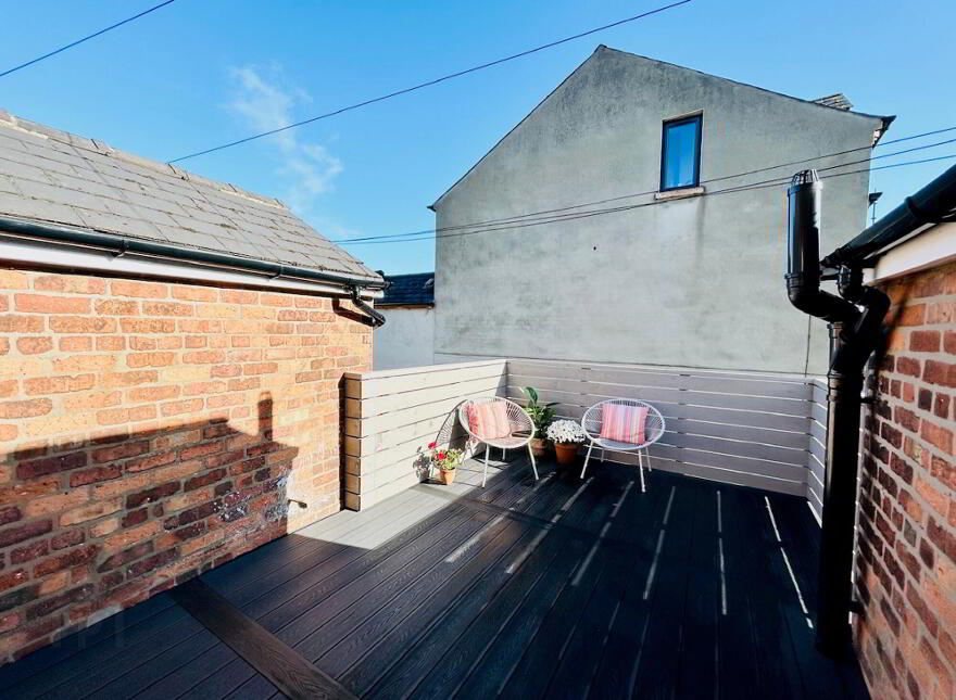 2a Willowfield Gardens, Belfast, BT6 9AZ