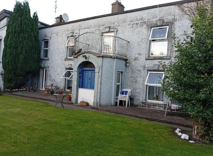Bridge House, Main Street, Baltinglass, W91CHC9