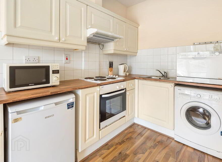 8 The Waterside, Charlotte Quay, Dublin 4, D04DW25