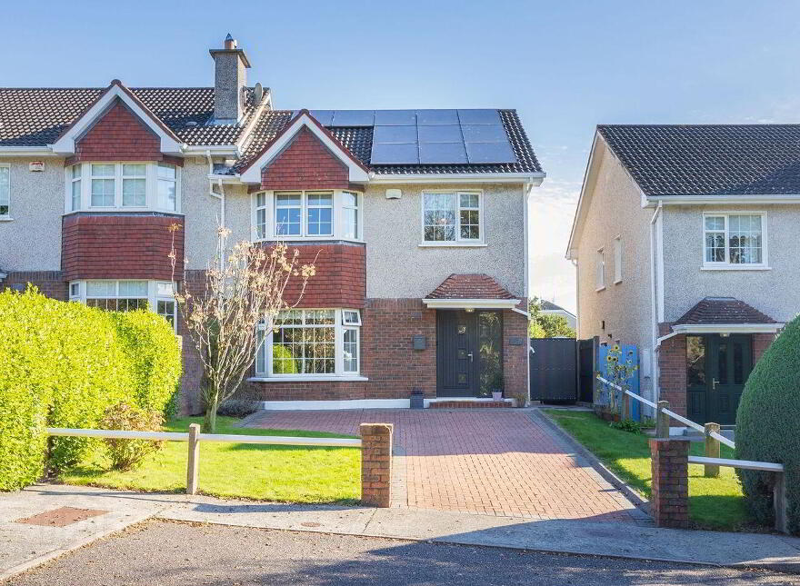 10 Careystown Woods, Whitegate, Midleton, P25D450 photo