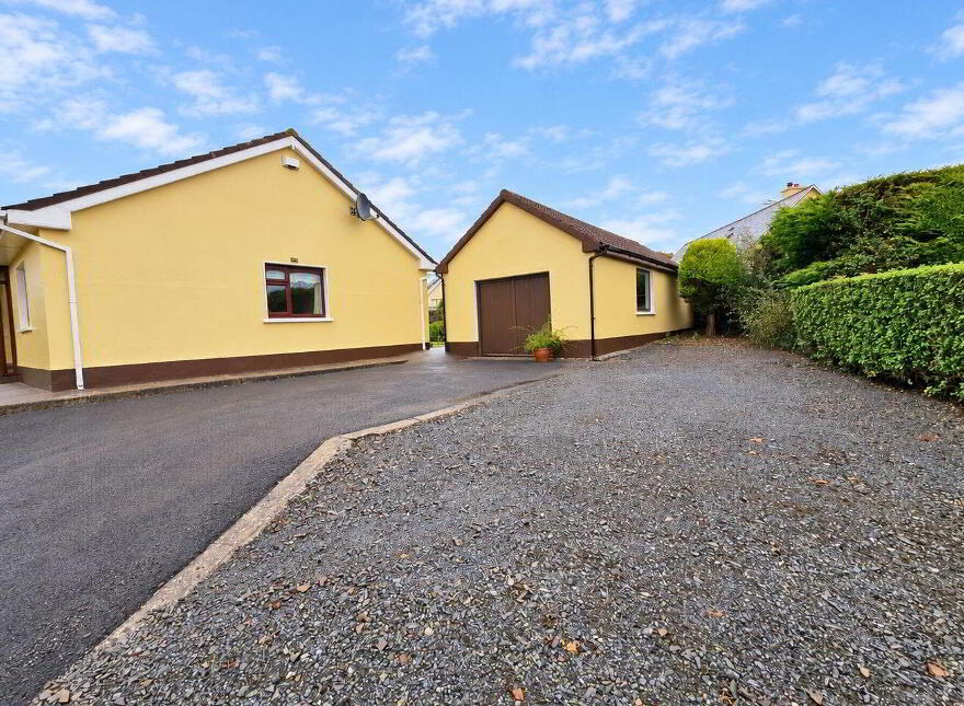 24 Dooneen Park, Kilrush, V15D273