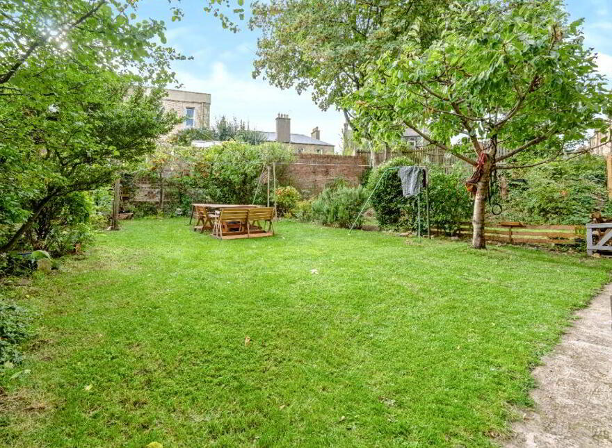 5 Willowbrae Road, Willowbrae, Edinburgh, EH8 7DB