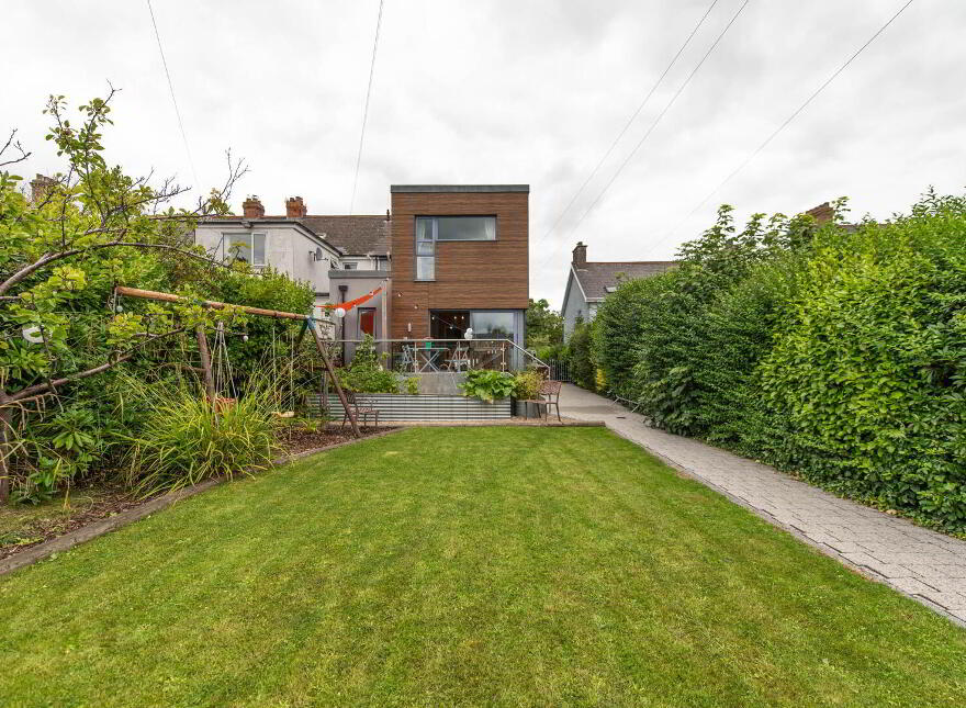 "Owenvarra", 21 Upper Station Road, Greenisland, Carrickfergus, BT38 8RQ