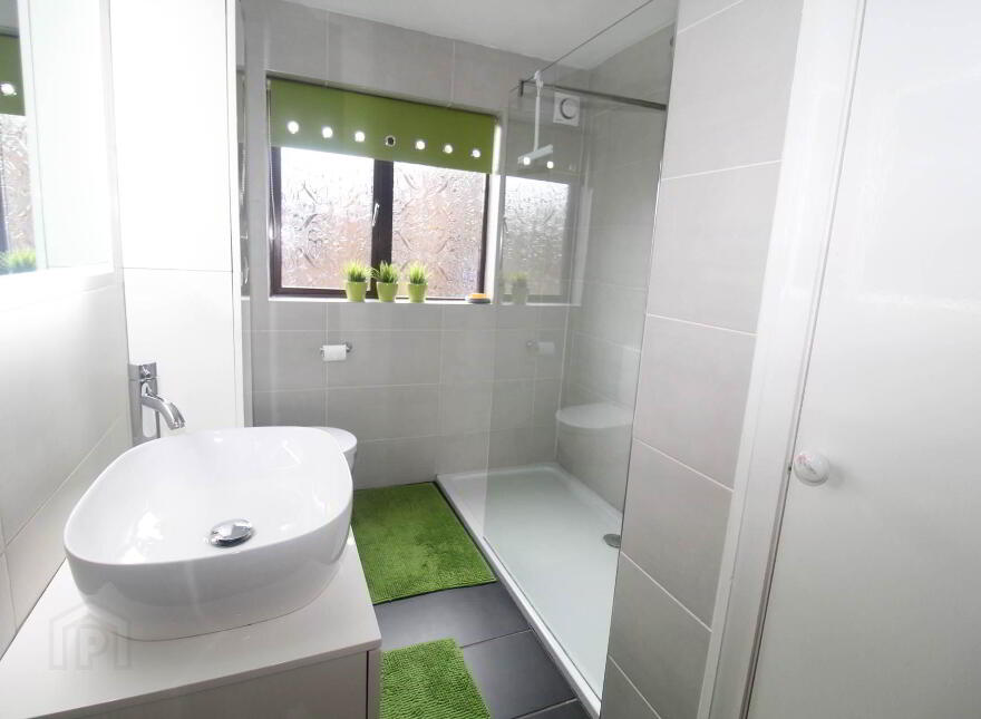 37 Fernbank Road, Bangor, BT19 6GA