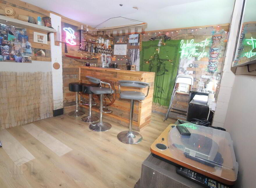 37 Fernbank Road, Bangor, BT19 6GA