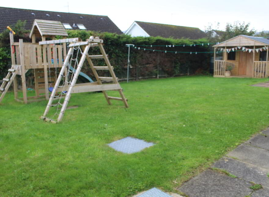 24 Rathgannon, Warrenpoint, Newry, BT34 3TU