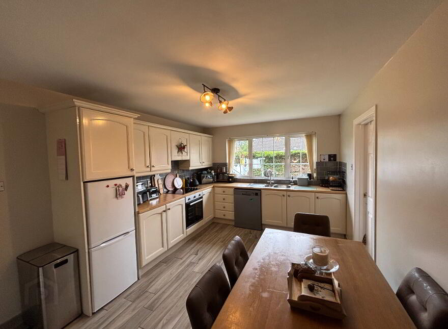24 Rathgannon, Warrenpoint, Newry, BT34 3TU