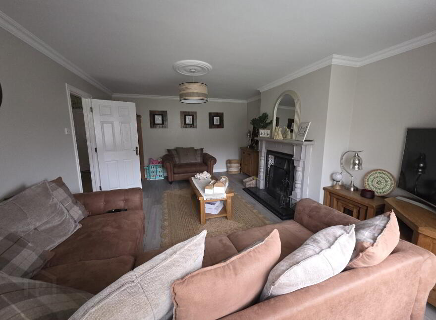 24 Rathgannon, Warrenpoint, Newry, BT34 3TU