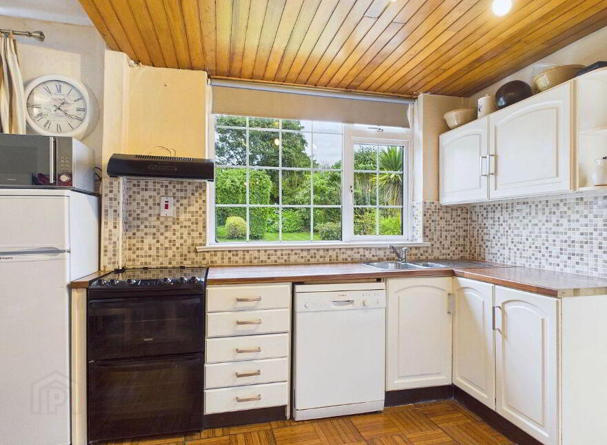 52 Beechwood Drive, Rathnapish, Carlow Town, R93TH29