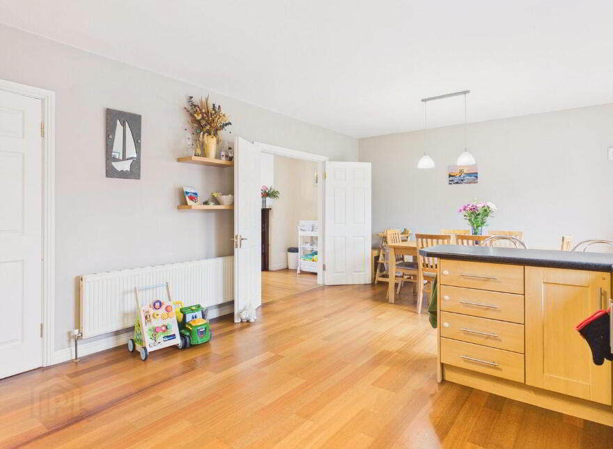25 Cartur Mor, Clybaun Road