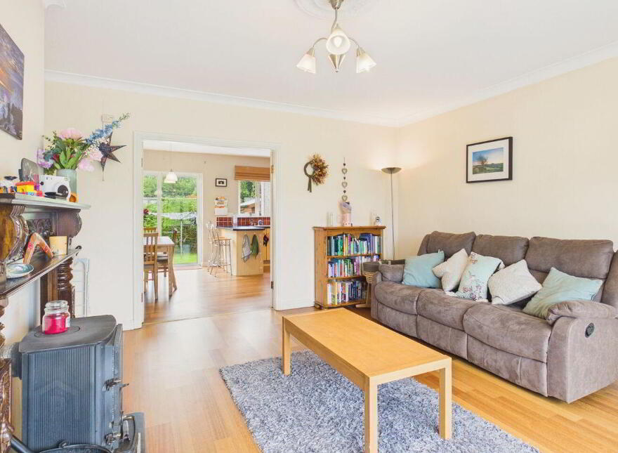 25 Cartur Mor, Clybaun Road