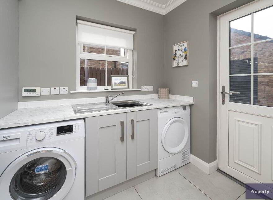 25 Cavanacaw Road, Armagh, BT60 2AB