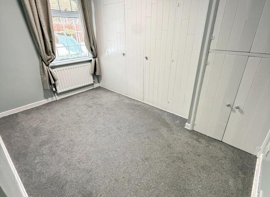 33 Chapel Street, Newry, BT34 2DP