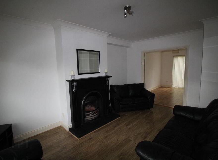 74 Millbrook, Johnstown, C15KNT7