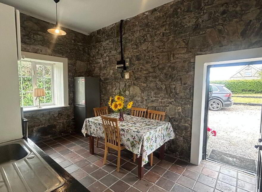 Wood Of O Cottage, Ballinaclogh, Donaskeagh, E25KH59