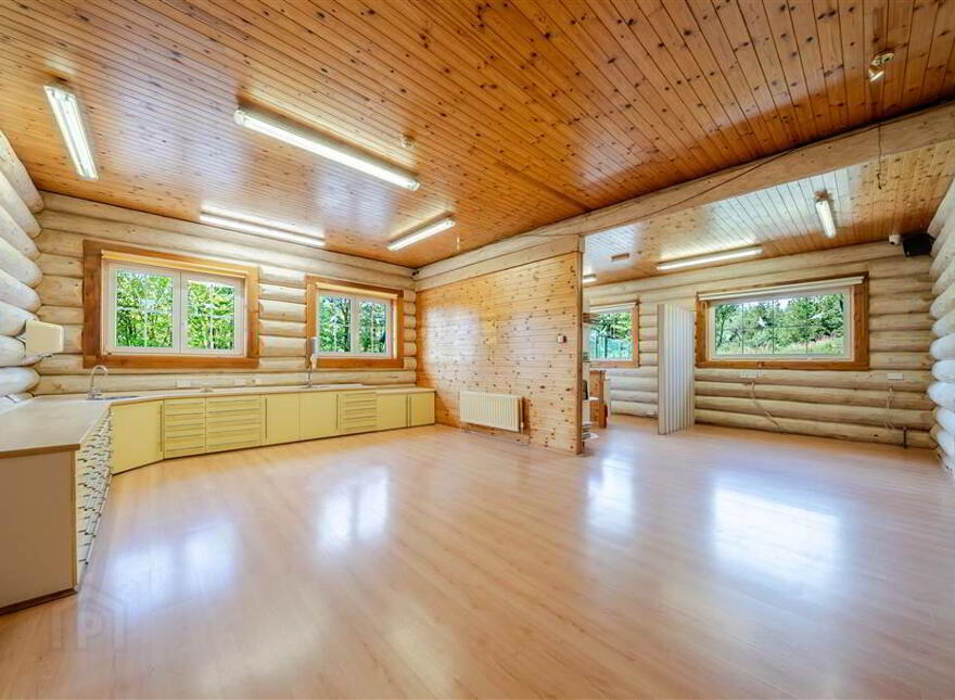The Log Cabin, Tawnyculawee, Castlebar, F23PW59