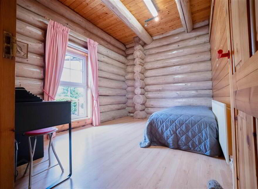 The Log Cabin, Tawnyculawee, Castlebar, F23PW59