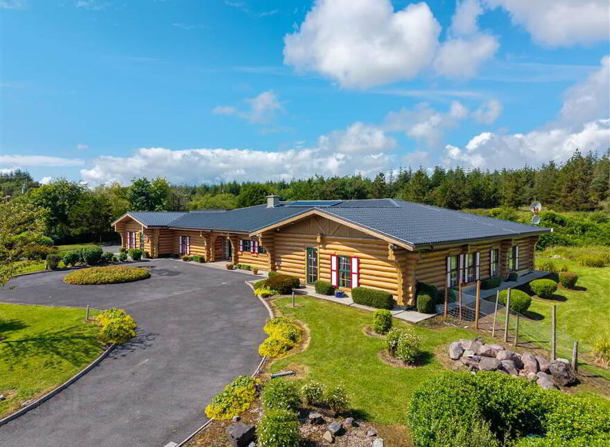 The Log Cabin, Tawnyculawee, Castlebar, F23PW59 photo