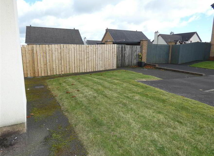 11 Aylesbury Lane, Newtownabbey, BT36 7ZE