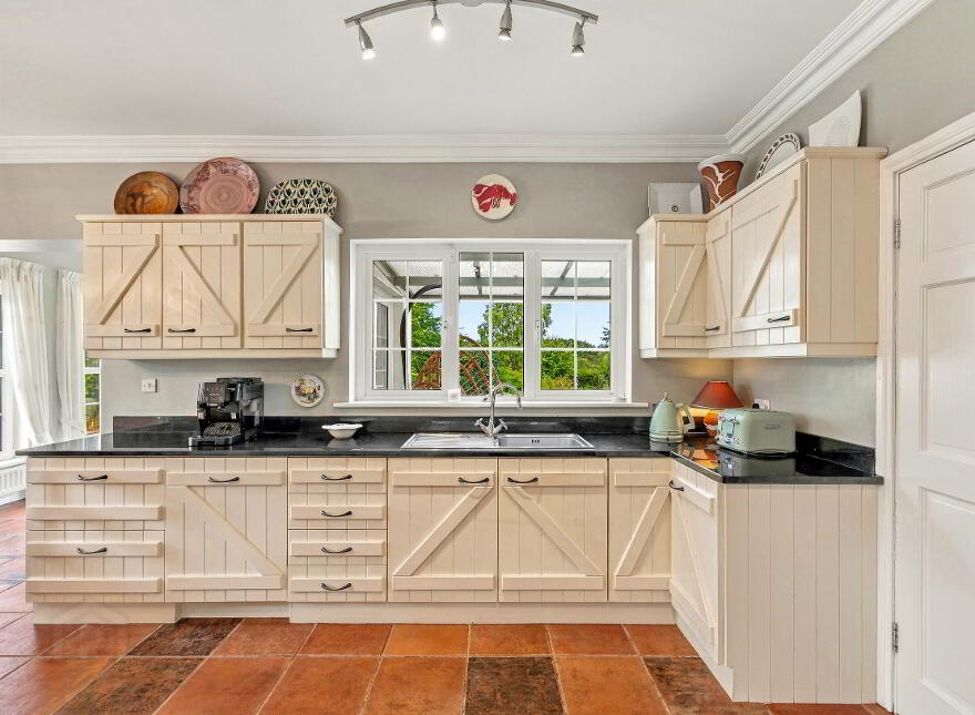 Rathglass, Tullow, R93NW66