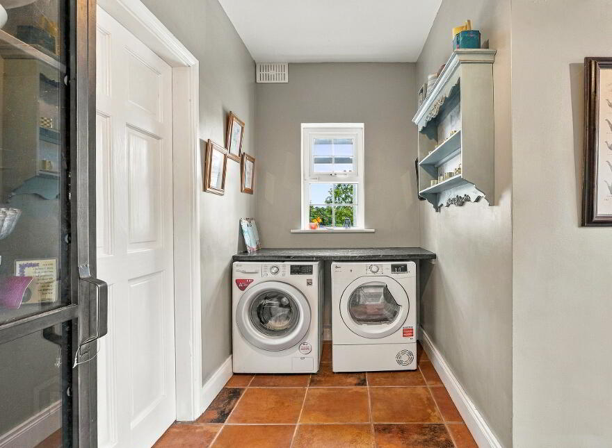 Rathglass, Tullow, R93NW66