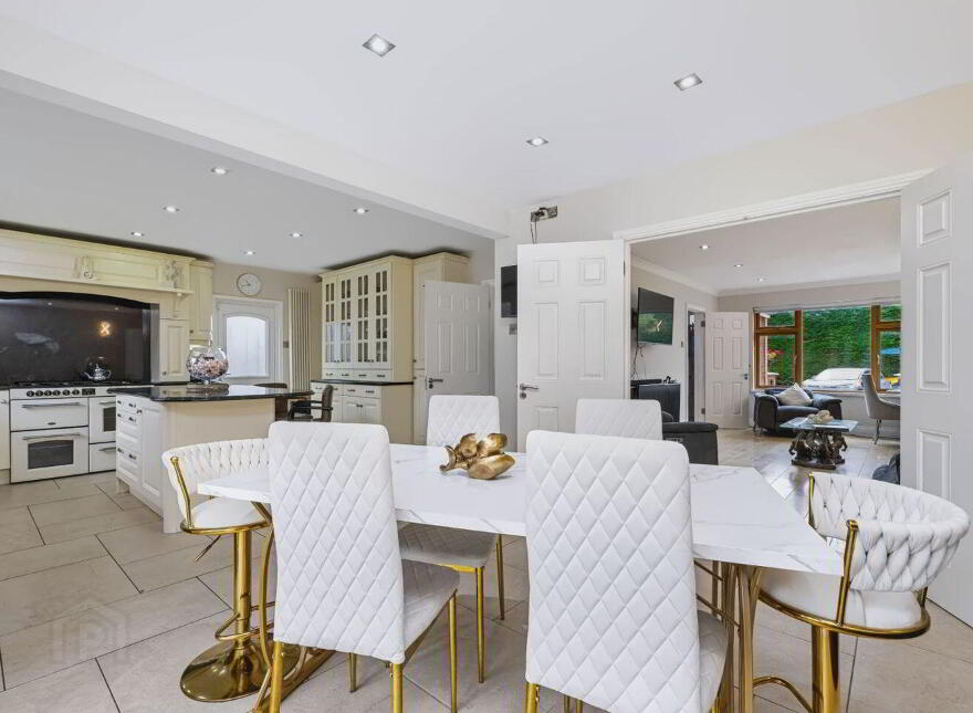 14 Charleville, Lower Churchtown Road, Churchtown, Churchtown, D14D419