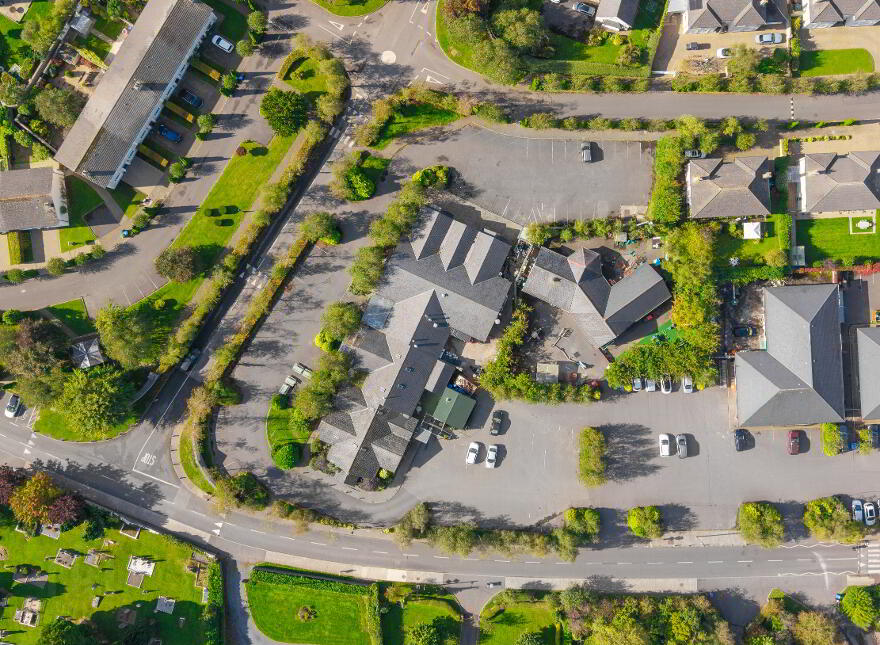 The Thatch, Traditional Bar & Restaurant, Killenard, R32NNP8