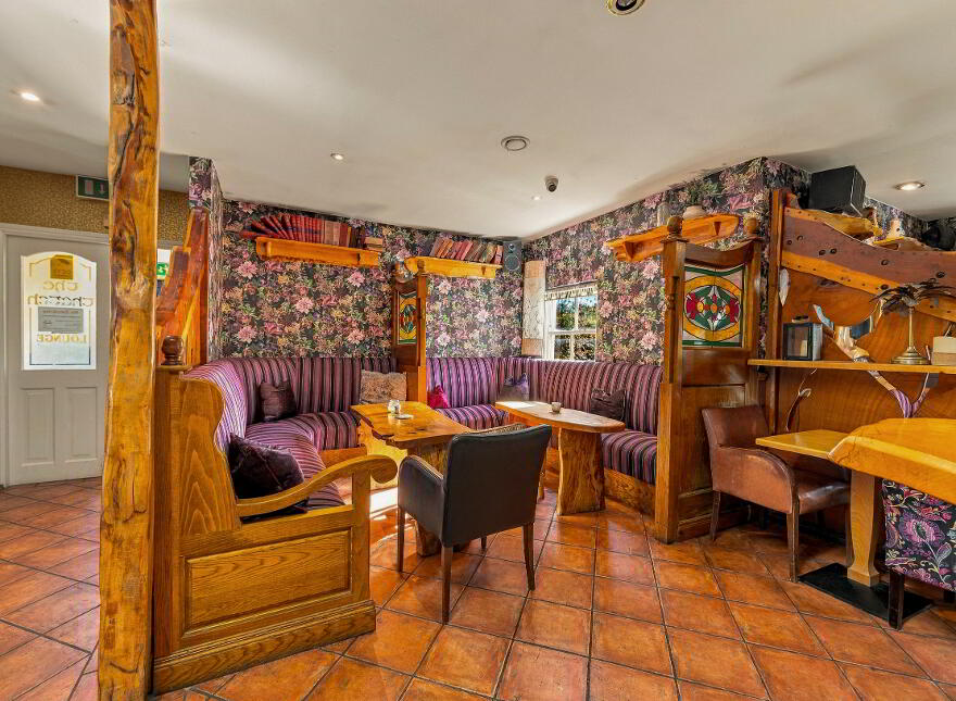 The Thatch, Traditional Bar & Restaurant, Killenard, R32NNP8