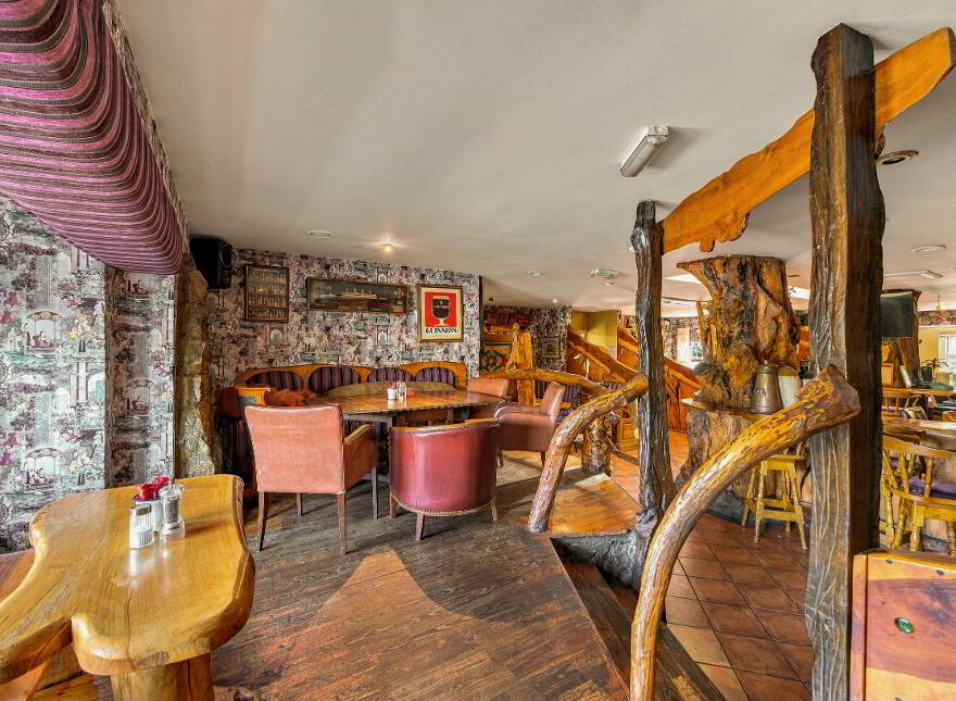 The Thatch, Traditional Bar & Restaurant, Killenard, R32NNP8