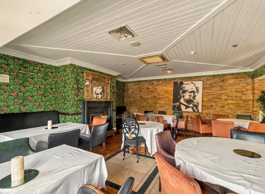 The Thatch, Traditional Bar & Restaurant, Killenard, R32NNP8